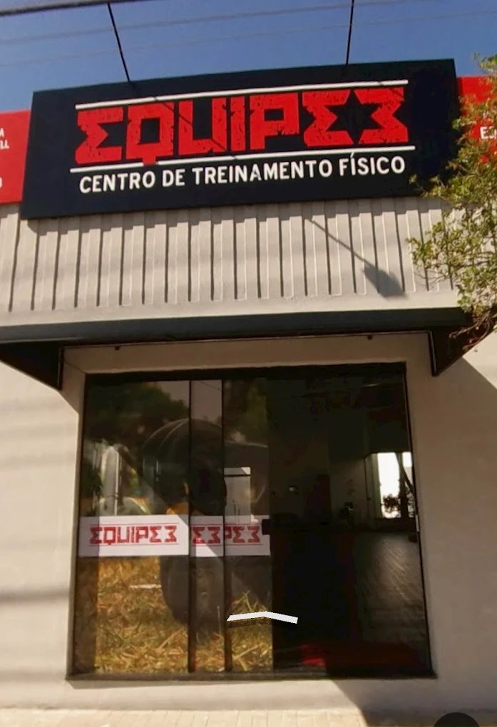 Fachada da Equipe 3 — Av. Adhemar de Barros, São José dos Campos